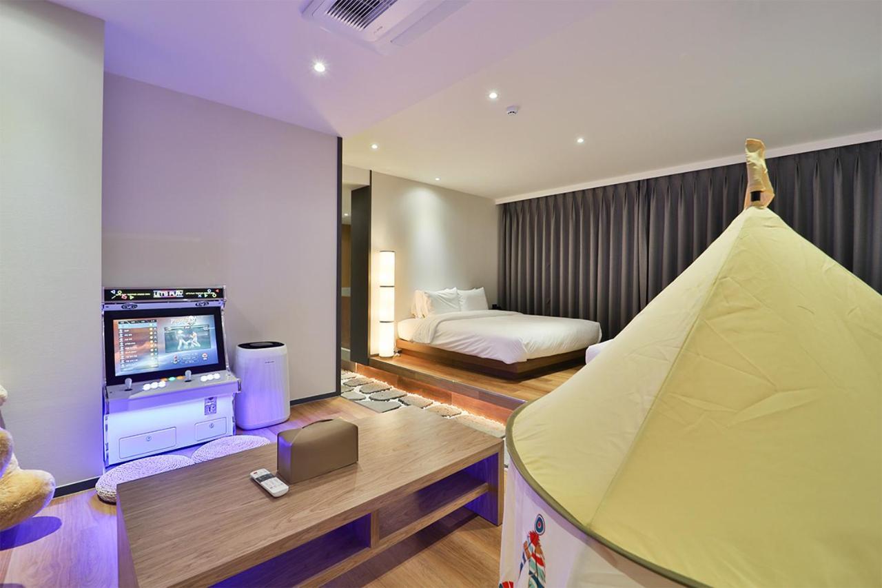 Custom Hotel Ilsan Ni Eksteriør billede